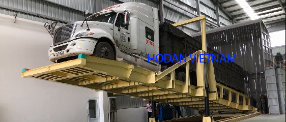 Ban nang xe bang thuy luc 80 Tan Cargill Hanam